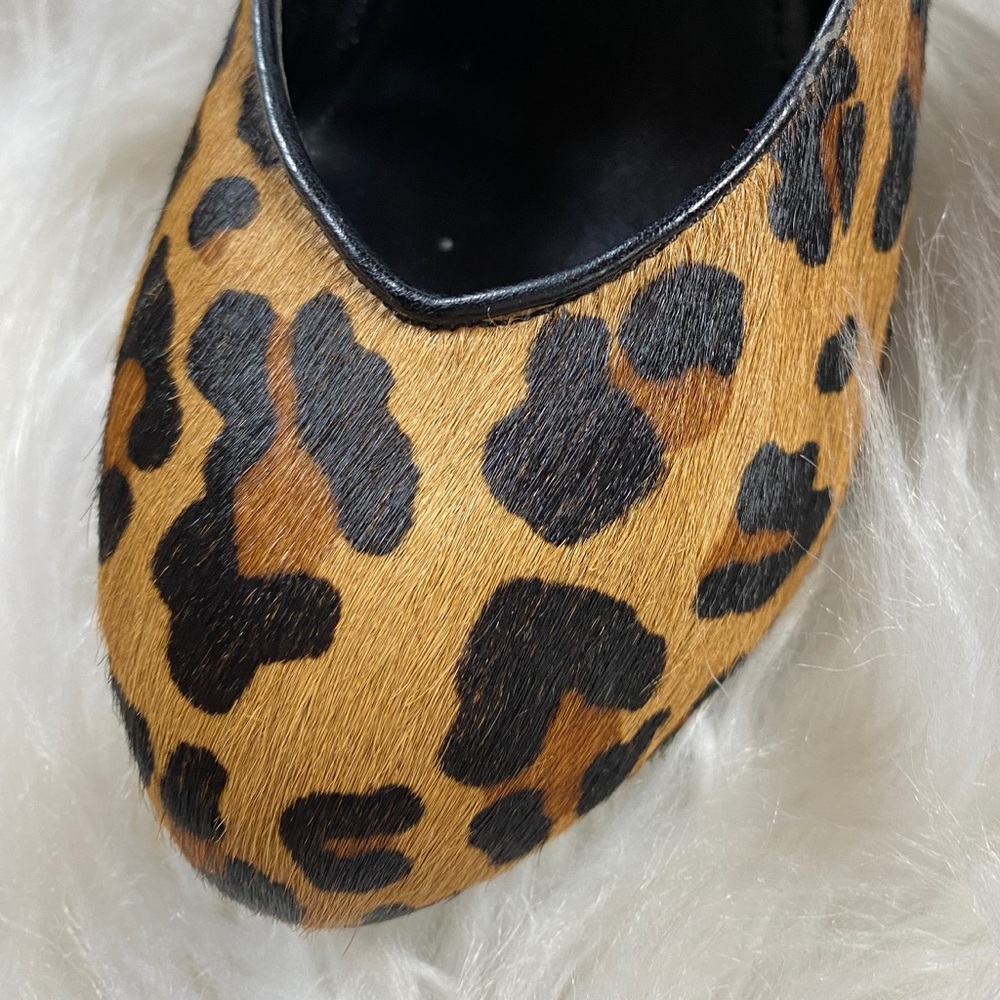 BCBG Generation Leopard Print Brady Pups Calf - Picture 4 of 7